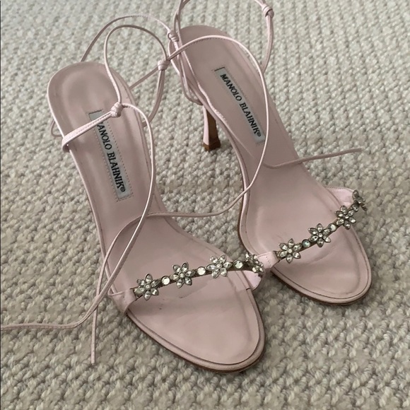 pale pink sandals for wedding